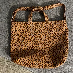 BAGGU Horizontal Duck Bag in Nutmeg Wildcat